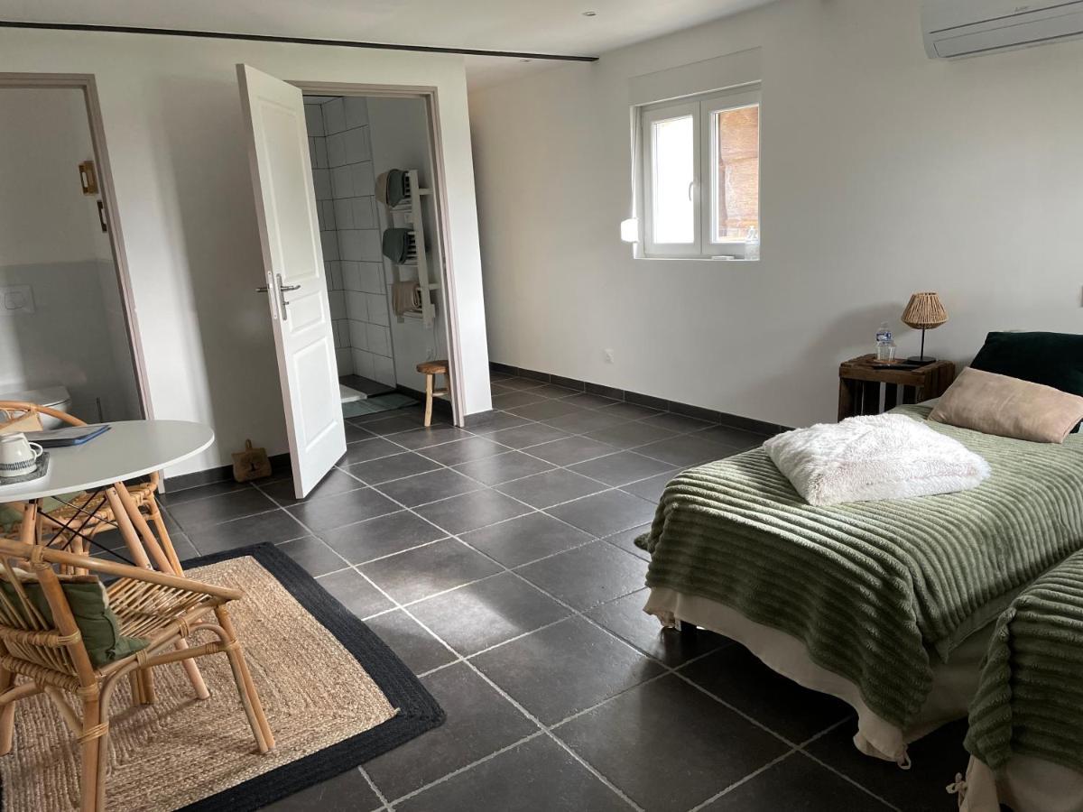 Aux Fines Bulles Gite Et Chambres D Hotes Neuve-Maison Ngoại thất bức ảnh